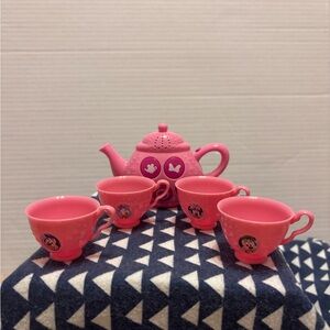 Minnie Mouse & Friends - 5 Piece Play Teapot & Cups